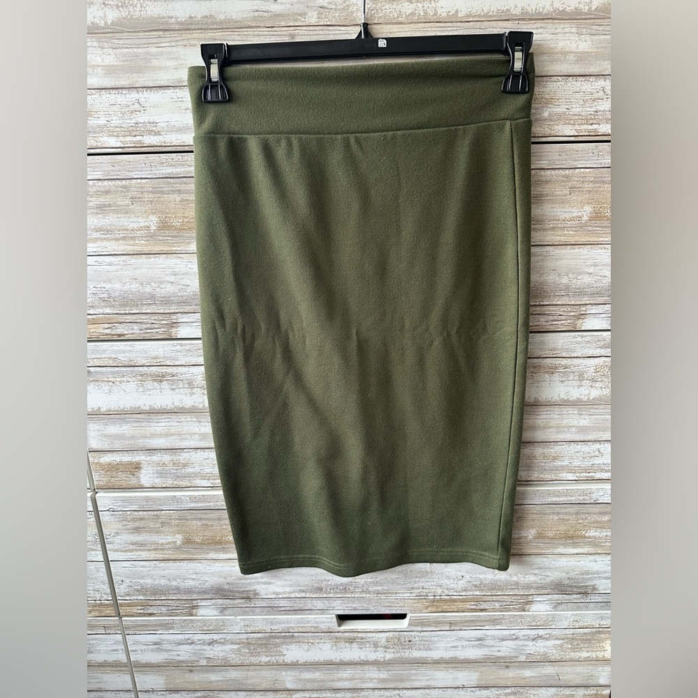 💚 Say What Olive Green Pencil Skirt Size M – Stretch Bodycon Midi Skirt
